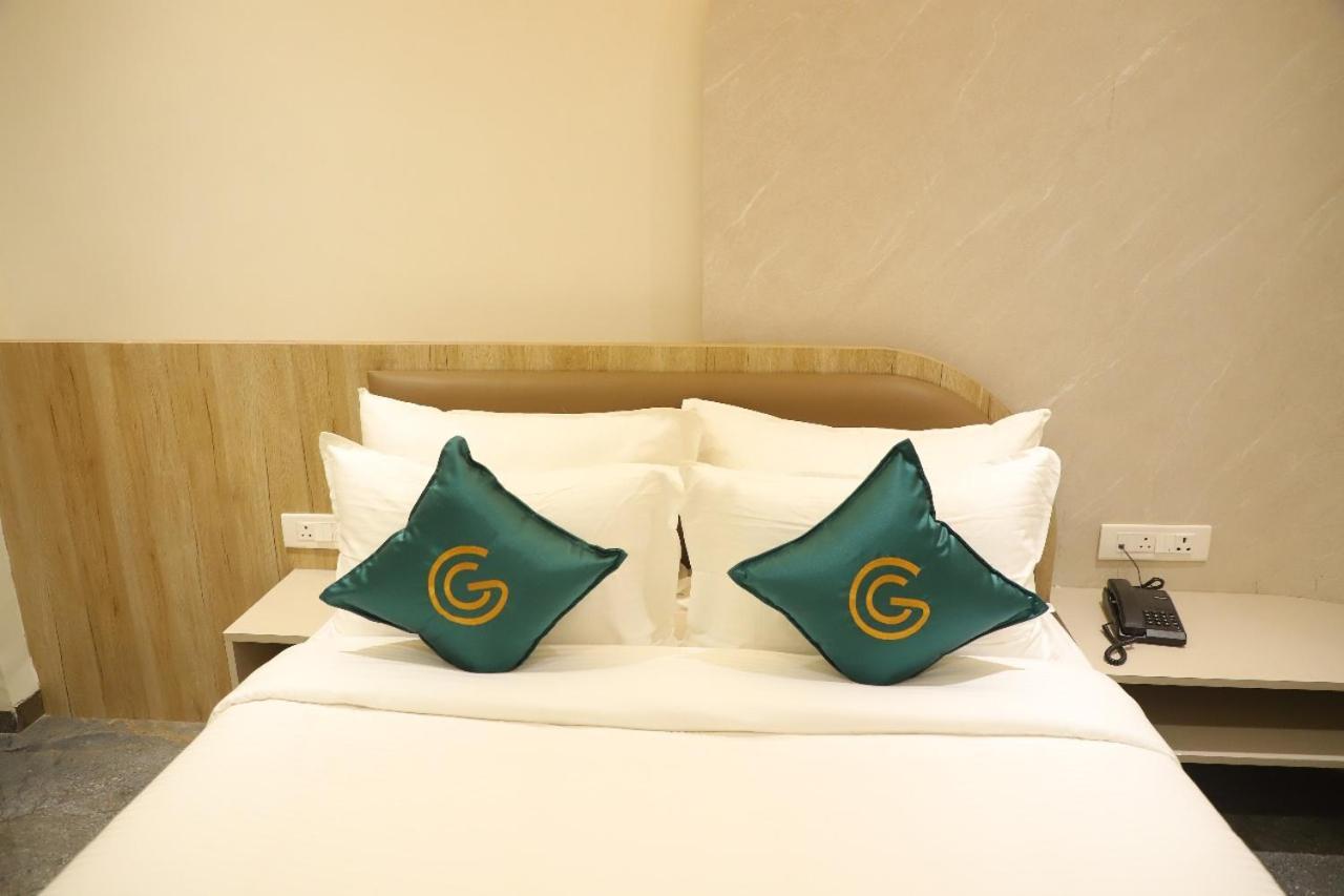 Hotel Cosmos Green Индаур Экстерьер фото